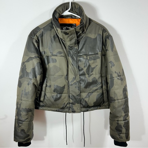 bagatelle Jackets & Blazers - Bagatelle NYC Olive Green Camouflage Coated Puffer Jacket Size M